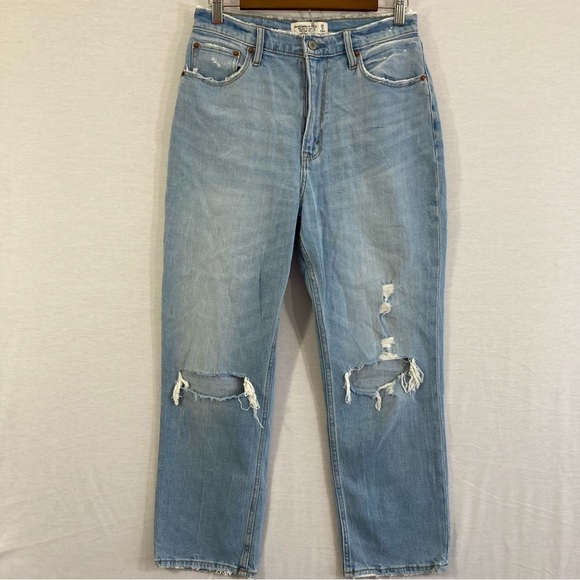 Abercrombie & Fitch Denim - NWT Abercrombie & Fitch Ankle Straight Ultra High Rise Curvy Love Jeans Size 28